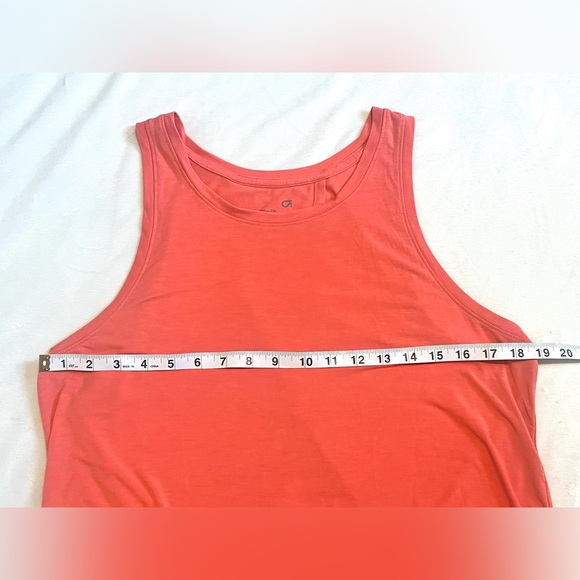 GapFit Breathe Women’s Open Back Orange Tank Top Lightweight Breathable Sz Med - Picture 4 of 14